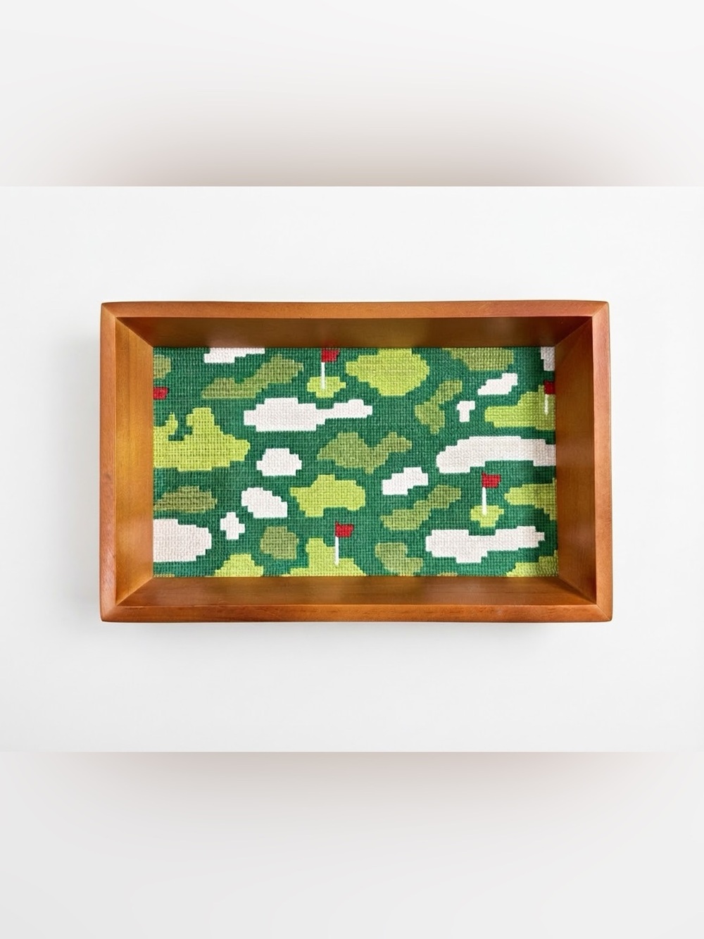 NWT Eastwood Pines Needlepoint Crossed Golf Course Valet Tray Tan Wood